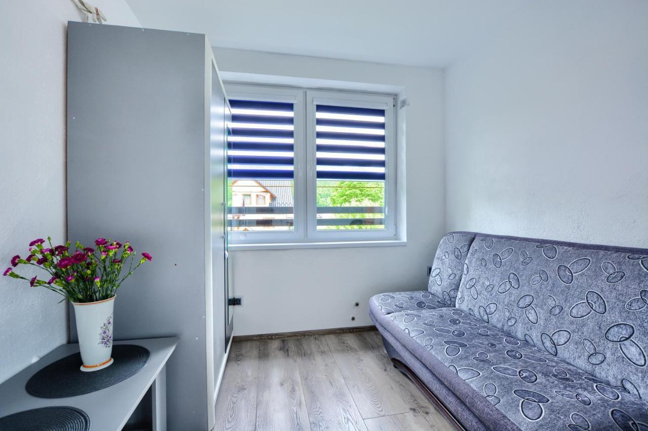 Ceglany Apartament Ustrzyki Dolne Buitenkant foto